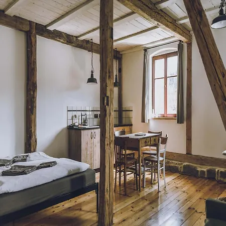 Silesian Mansion With Terrace Dom wakacyjny Janowice Wielkie